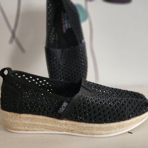SKECHERS- black sparkle mesh shoes Size 9 BRAND NEW